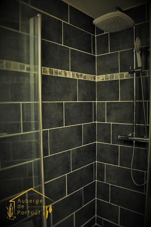 Auberge De Portout Chanaz Cameră foto